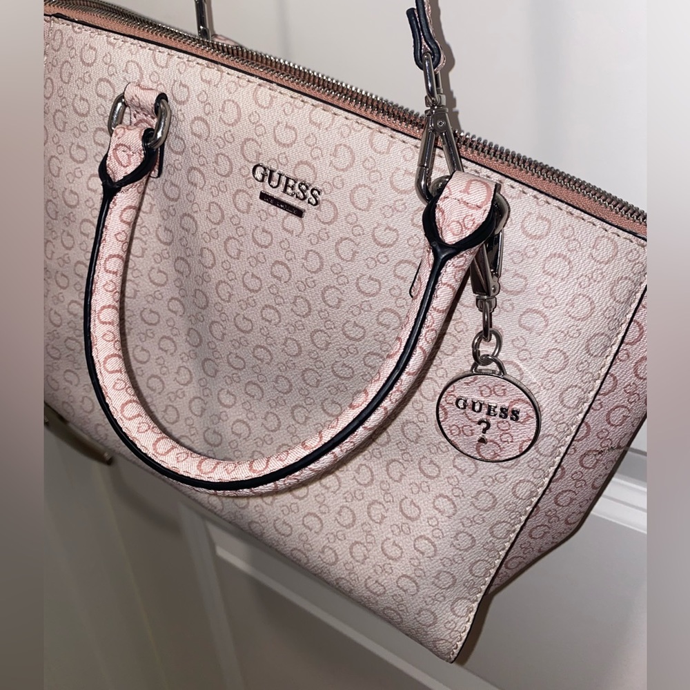 Guess bag w/ FREE matching wallet